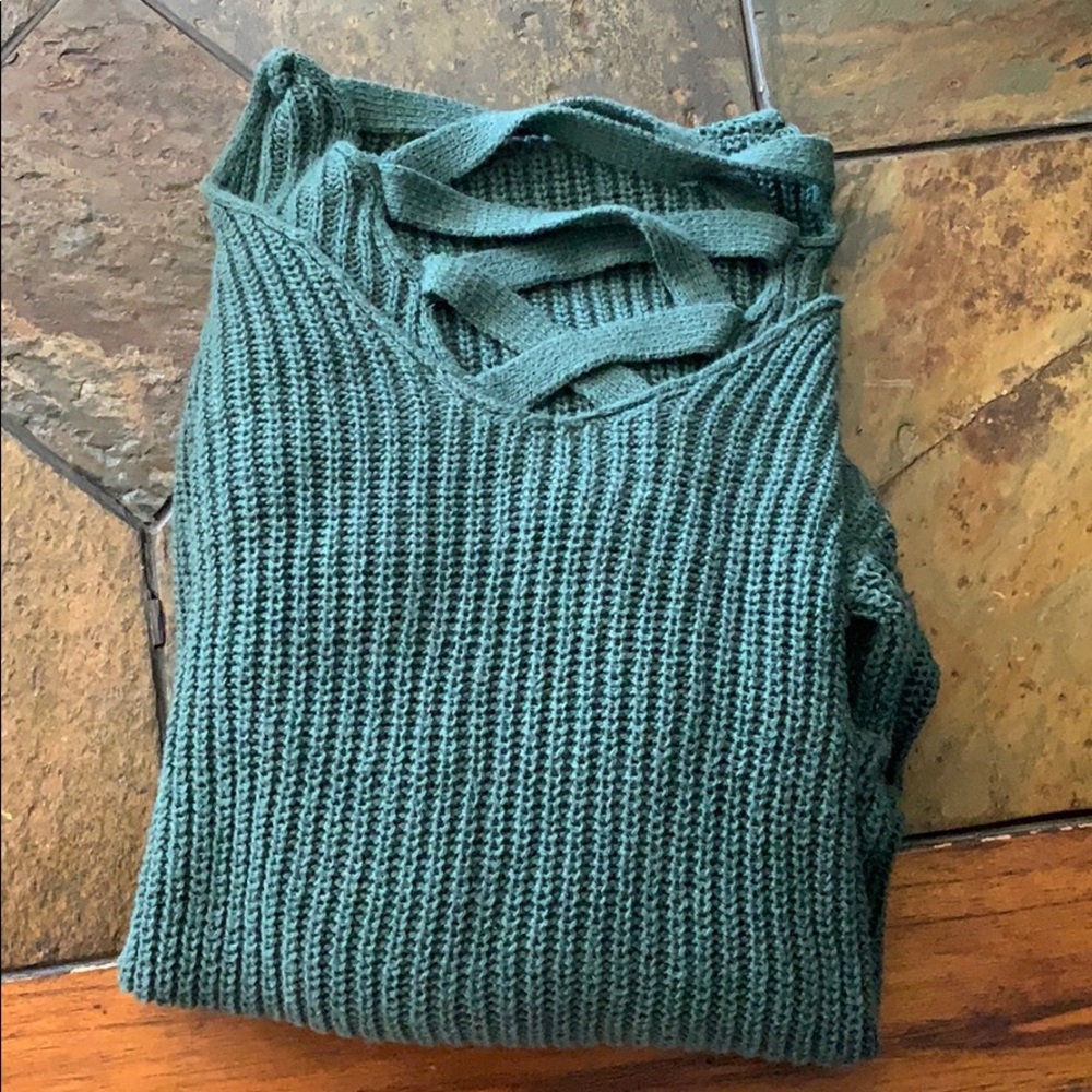 Green oversized sweater